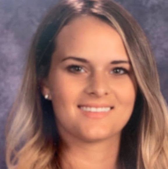 Meet your Posher, Kelsey - Picture 1 of 1